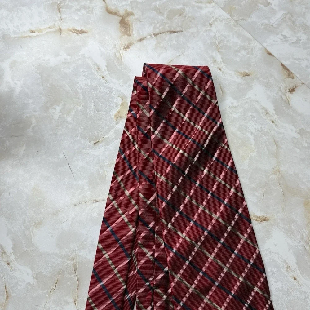NWOT Jos. A. Bank Men's Silk Necktie‎ Red Blue Green Plaid 3 3/4 x 59